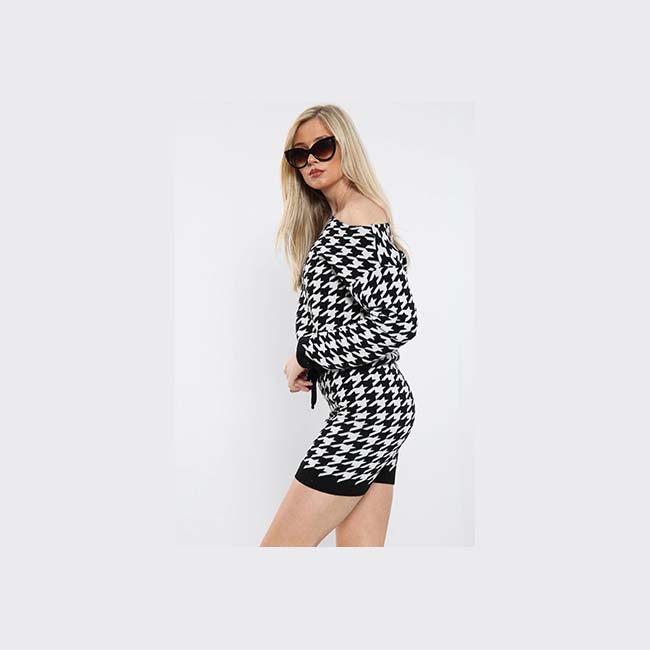 Dogtooth slash neck loungewear set
